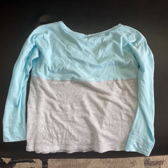 EUC Lilly Pulitzer T-Shirt - Picture 5 of 5